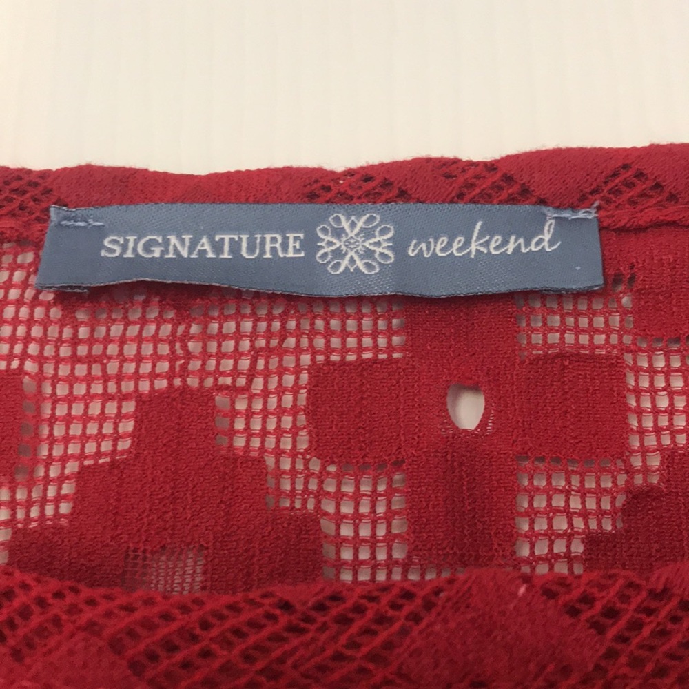 😍Ravishing In Red Signature Weekend Top😍 - Picture 6 of 6